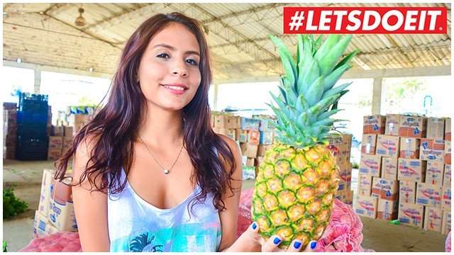 LETSDOEIT 哥伦比亚巨乳辣妹首次拍摄被猛男狂干内射高潮